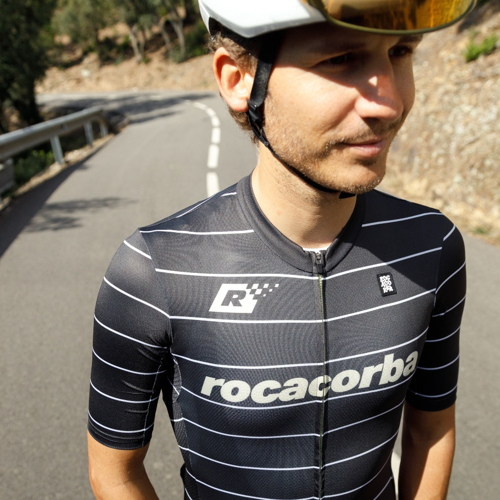 Retro Mod Black Line Jersey