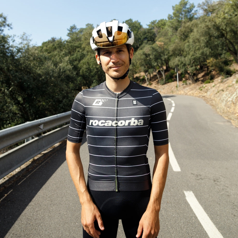 Retro Mod Black Line Jersey